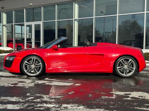 Used 2014 Audi R8 V10 w/ Full Leather Package image 3