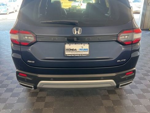 Used 2023 Honda Pilot Elite image 36