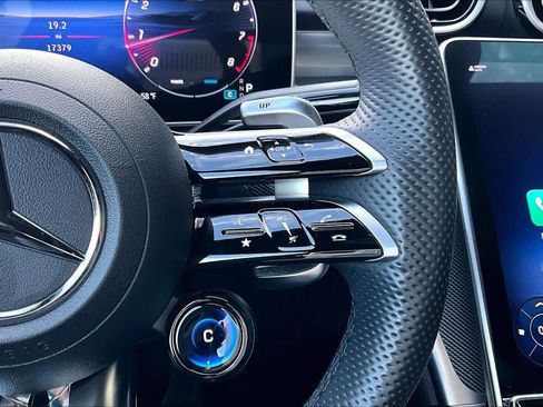 Used 2025 Mercedes-Benz C 43 AMG AMG C 43 image 25