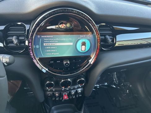 Used 2024 MINI Cooper S image 14