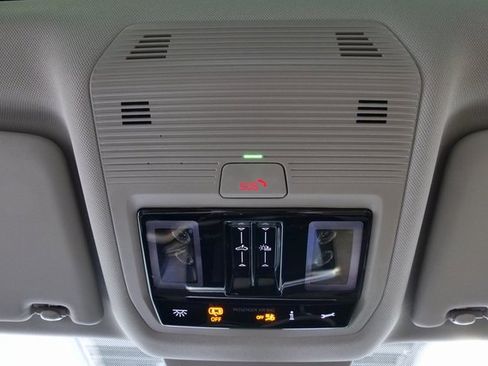 New 2026 Volkswagen Atlas SEL Premium R-Line image 35