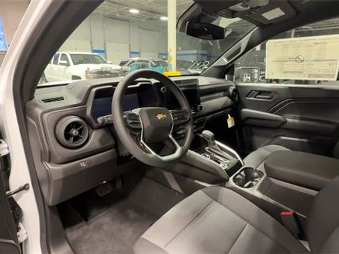 New 2026 Chevrolet Colorado W/T w/ WT Custom Package image 9