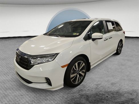 Used 2024 Honda Odyssey Touring image 8