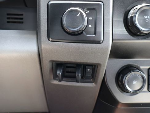 Used 2021 Ford F550 4x4 Regular Cab Super Duty image 34