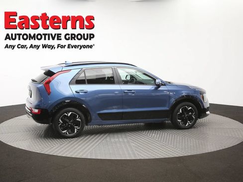 Used 2023 Kia Niro Wind w/ Wind Preserve Package FWD image 42