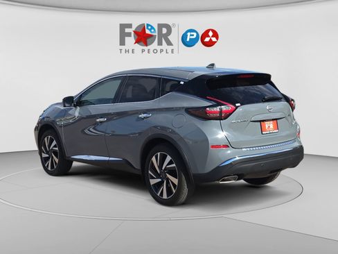 Used 2023 Nissan Murano SL w/ SL Moonroof Package FWD image 3