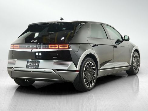 Used 2024 Hyundai Ioniq 5 Limited AWD/4WD image 5