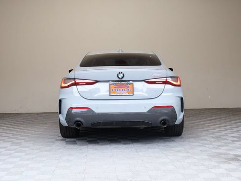 Used 2023 BMW 430i Coupe w/ M Sport Package RWD image 11