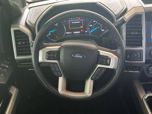Used 2019 Ford F250 Lariat w/ Lariat Ultimate Package AWD/4WD image 18