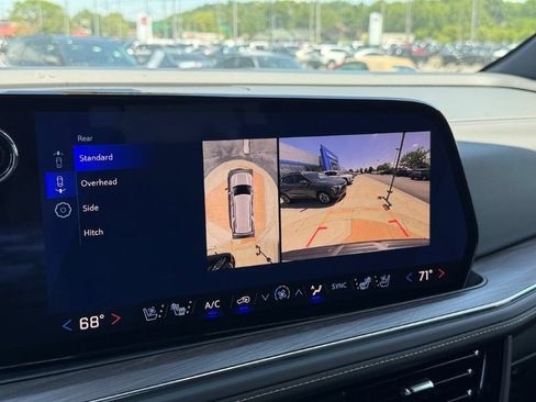 New 2026 Chevrolet Tahoe Premier w/ Sun And Tow Package AWD/4WD image 26
