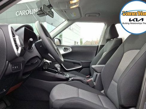 New 2025 Kia Soul LX w/ LX Technology Package image 6