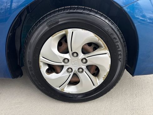 Used 2015 Honda Civic LX image 17
