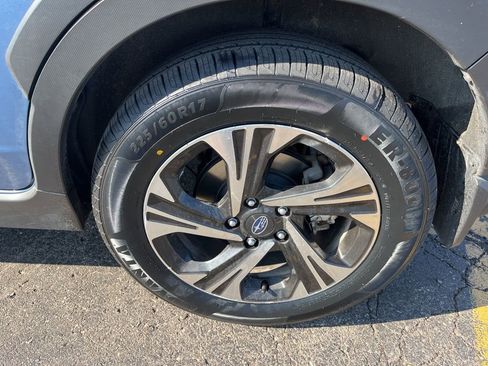 Certified 2024 Subaru Crosstrek 2.0i Premium AWD/4WD image 11