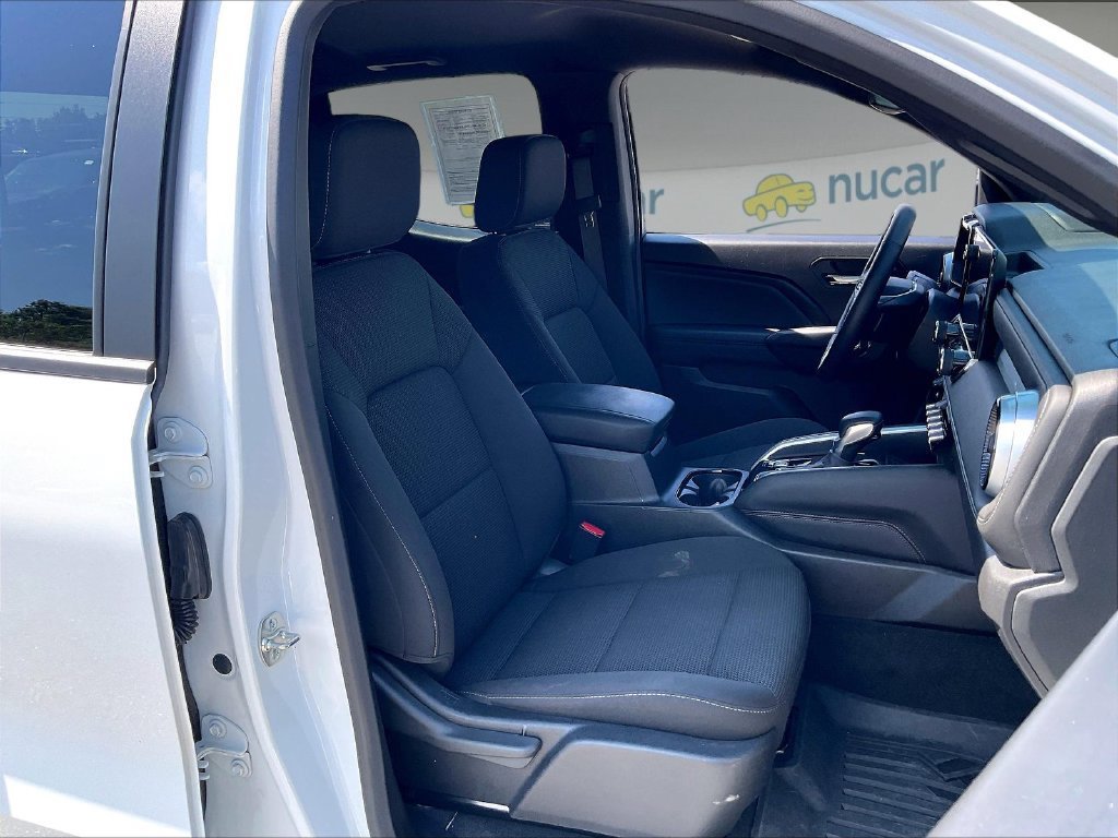 Used 2024 Chevrolet Colorado LT w/ LT Convenience Package AWD/4WD image 10