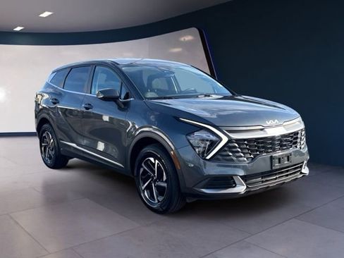 Certified 2023 Kia Sportage LX AWD/4WD image 7