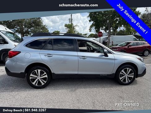 Used 2018 Subaru Outback 2.5i Limited AWD/4WD image 8