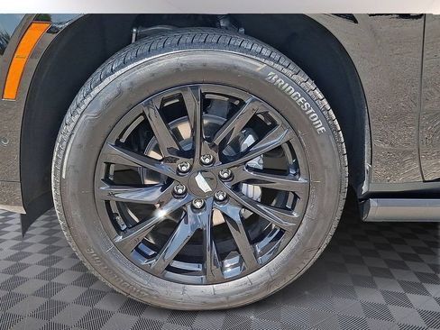 Used 2025 Cadillac Escalade Sport w/ Touring Package AWD/4WD image 8