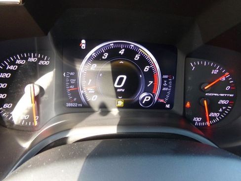 Used 2015 Chevrolet Corvette Stingray Coupe w/ 2LT Preferred Equipment Group image 18