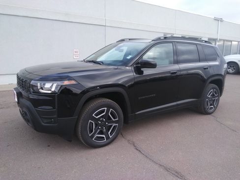 New 2026 Jeep Cherokee Limited AWD/4WD image 2