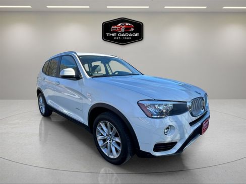 Used 2017 BMW X3 xDrive28i image 7