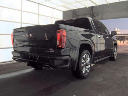 Used 2023 GMC Sierra 1500 Denali w/ Denali Reserve Package AWD/4WD image 2