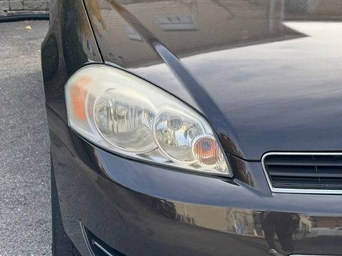 Used 2009 Chevrolet Impala LT image 11