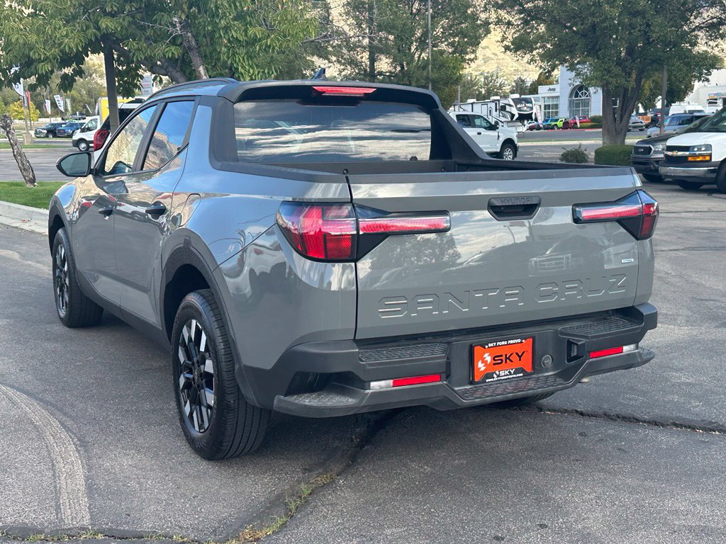 Used 2025 Hyundai Santa Cruz SEL AWD/4WD image 11