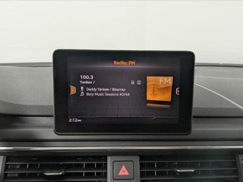 Used 2017 Audi A4 2.0T Premium image 29