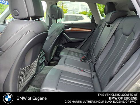 Used 2023 Audi Q5 2.0T Prestige w/ Prestige Package AWD/4WD image 18