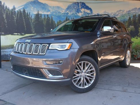 Used 2018 Jeep Grand Cherokee Summit w/ Skid Plate Group AWD/4WD image 1
