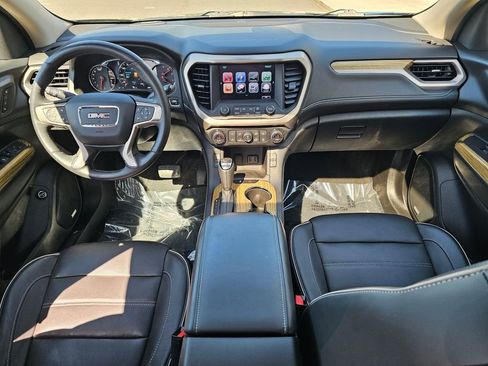 Used 2017 GMC Acadia Denali w/ Technology Package AWD/4WD image 20