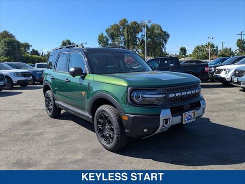 New 2025 Ford Bronco Sport Badlands image 7