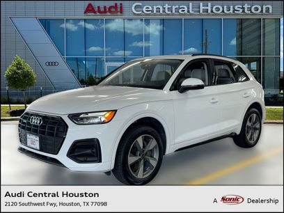 Certified 2025 Audi Q5 2.0T Premium w/ Convenience Plus Package