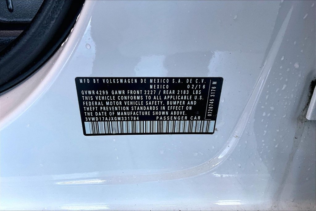 Used 2016 Volkswagen Jetta Sport FWD image 18