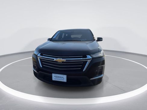 Used 2023 Chevrolet Traverse LT AWD/4WD image 3