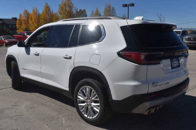 Used 2026 GMC Acadia Elevation w/ Elevation Premium Package AWD/4WD image 7