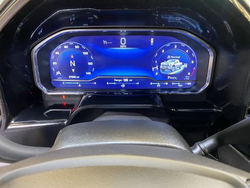 Used 2025 Chevrolet Silverado 2500 LT w/ Convenience Package AWD/4WD image 36