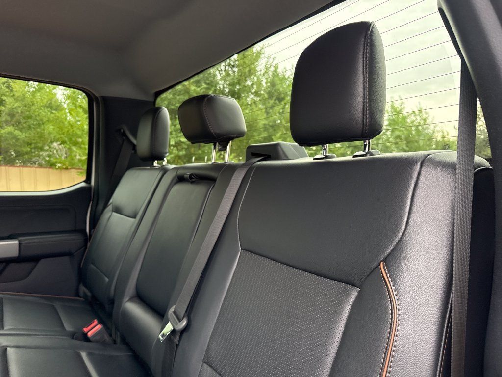 Certified 2025 Ford F250 Lariat AWD/4WD image 21