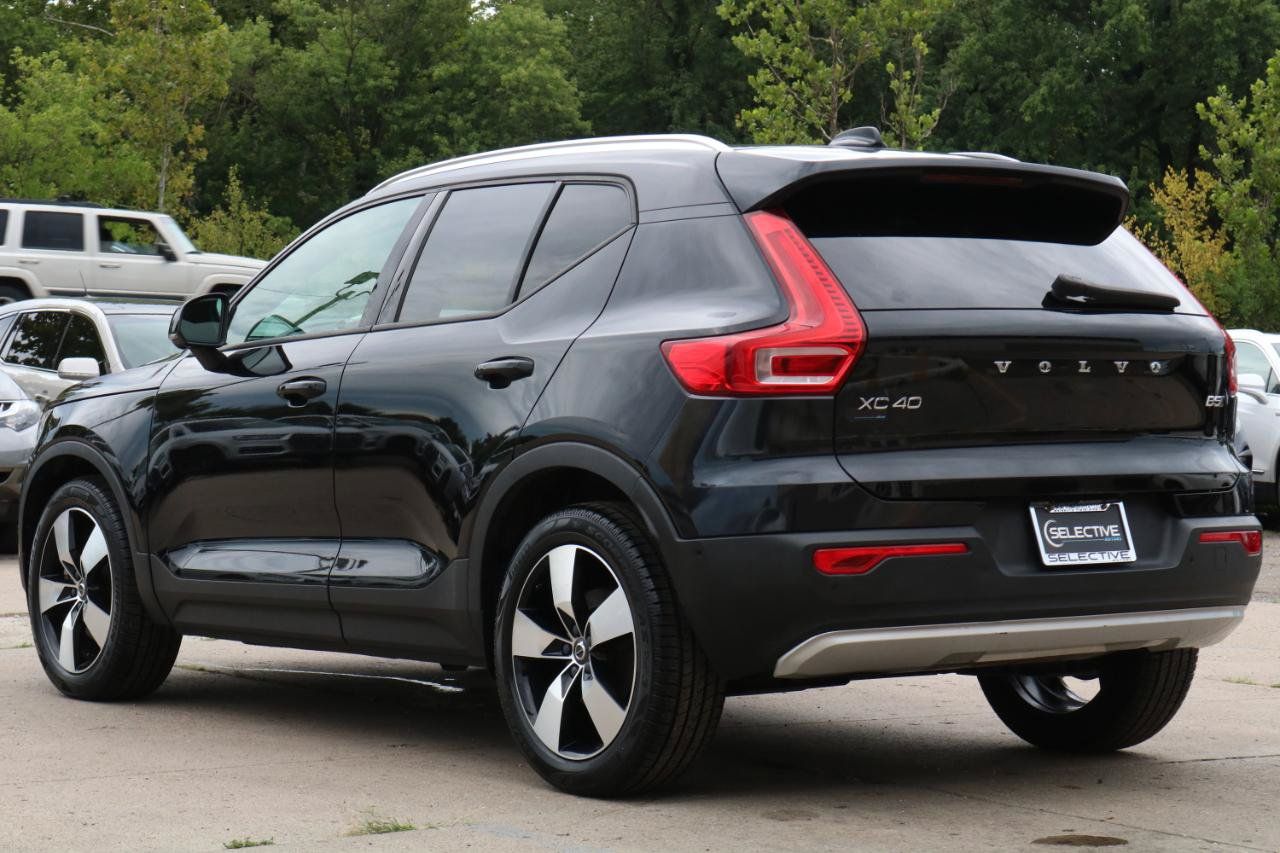 Used 2019 Volvo XC40 T5 Momentum AWD/4WD image 17