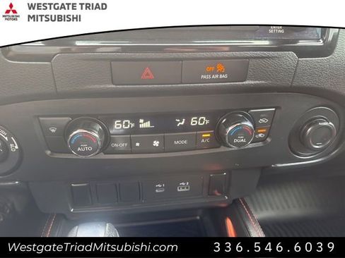 Used 2022 Nissan Frontier PRO-4X w/ Off-Road Protection Package image 25