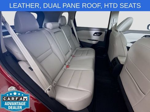 Used 2023 Nissan Rogue SL AWD/4WD image 25