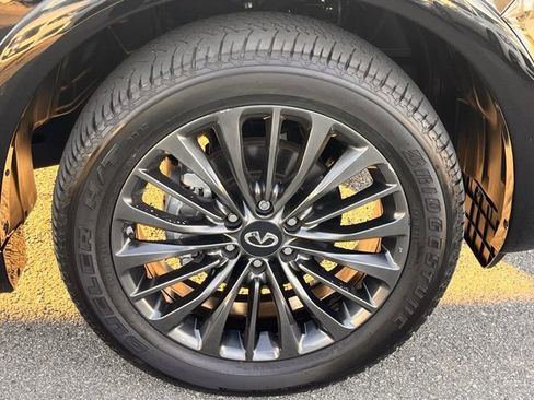 Certified 2023 INFINITI QX80 Premium Select w/ Cargo Package image 32