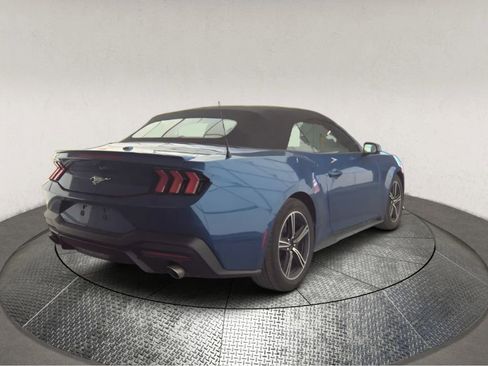 Used 2024 Ford Mustang Premium image 2
