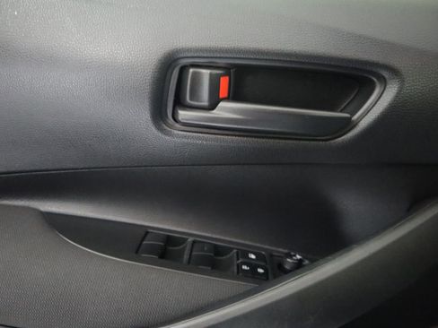 Used 2023 Toyota Corolla LE image 35