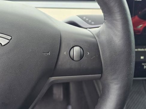 Used 2022 Tesla Model 3 Long Range image 27