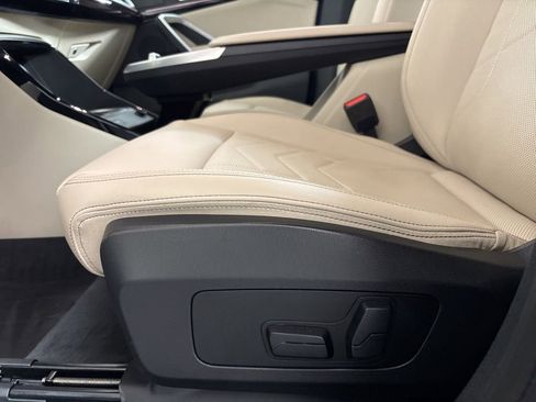 Certified 2025 BMW X1 xDrive28i w/ Technology Package image 26