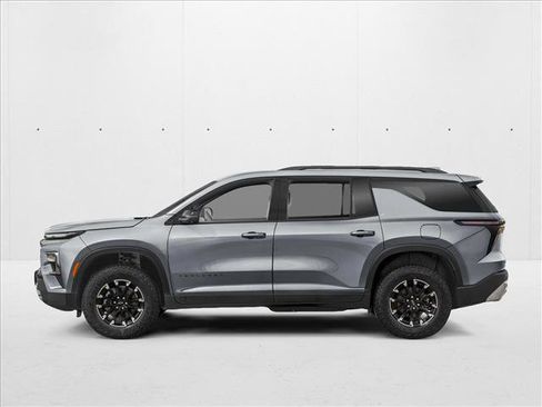 New 2026 Chevrolet Traverse Z71 AWD/4WD image 3