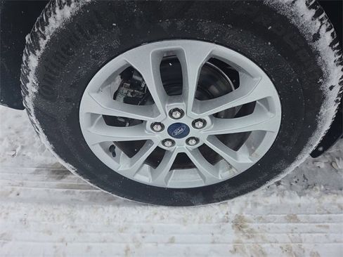 Certified 2022 Ford Escape SE w/ Cold Weather Package image 22