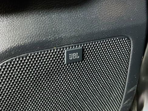 Used 2022 Toyota Tacoma TRD Sport w/ TRD Premium Sport Package AWD/4WD image 18