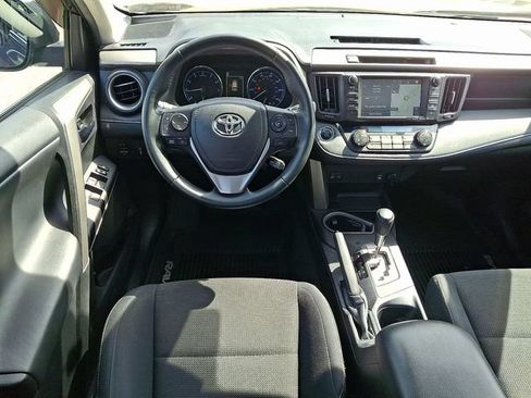 Used 2016 Toyota RAV4 XLE w/ Convenience Package AWD/4WD image 11
